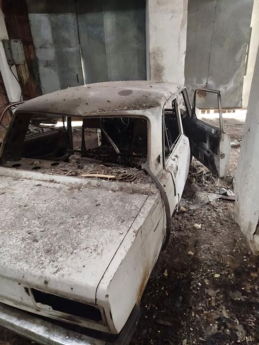 Автомобиль ВАЗ 21070