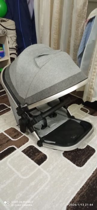 Продам коляску 3 в 1 kikka boo