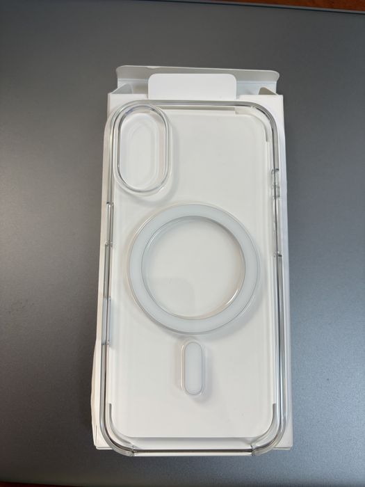 Husa Apple Iphone 16