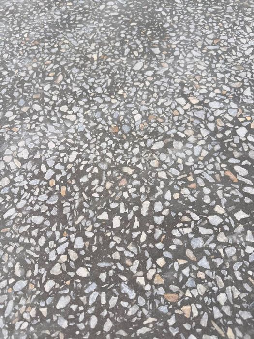 Styashka mazayka yertalyot shlipovka polirovka beton