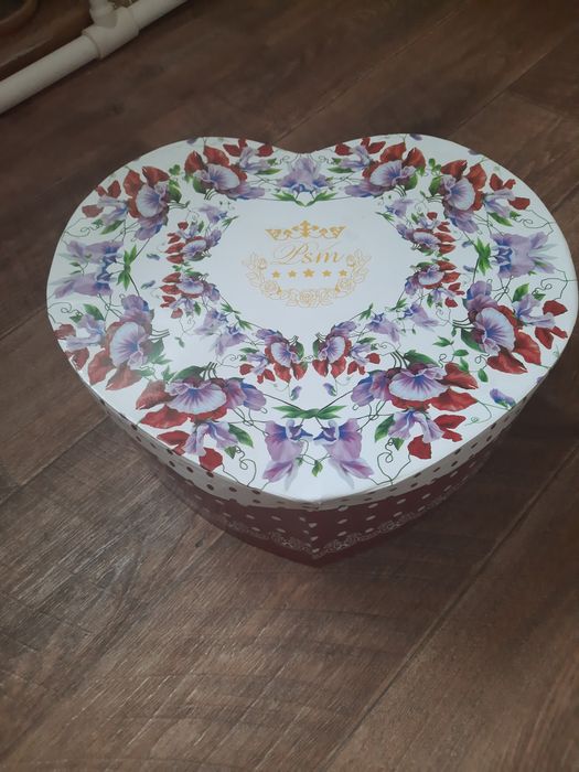 Продам чайные наборы.