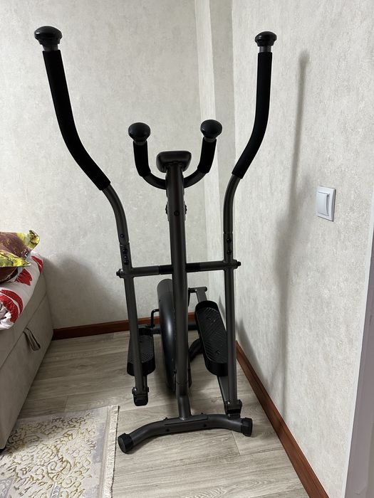 Продам эллиптический тренажёр
