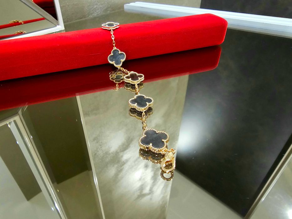 Van Cleef & Arpels VCA Rose Gold Obsidian 5 Vintage Alhambra Гривна