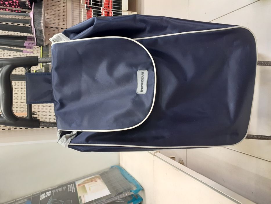 Количка за покупки с чанта