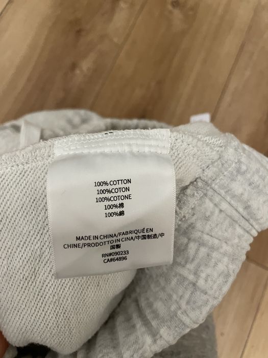 Pantaloni baggy essentials