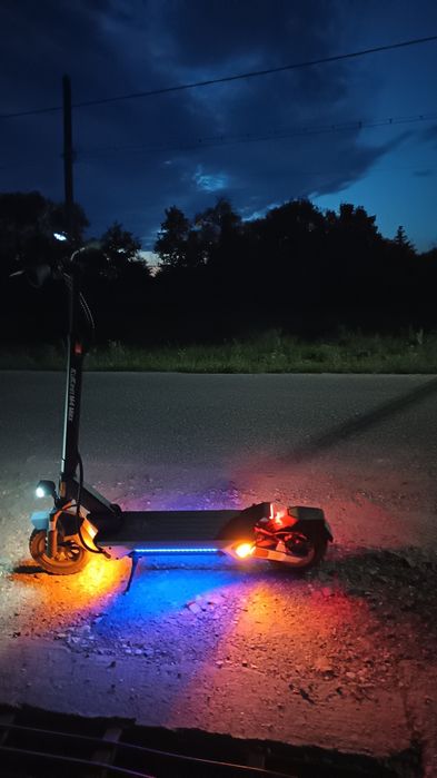 Vând trotinetă kukirin m4 max