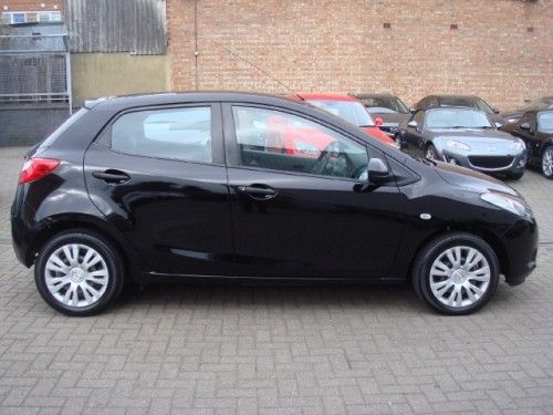Mazda 2 1.4HDi (2007-2011) на части