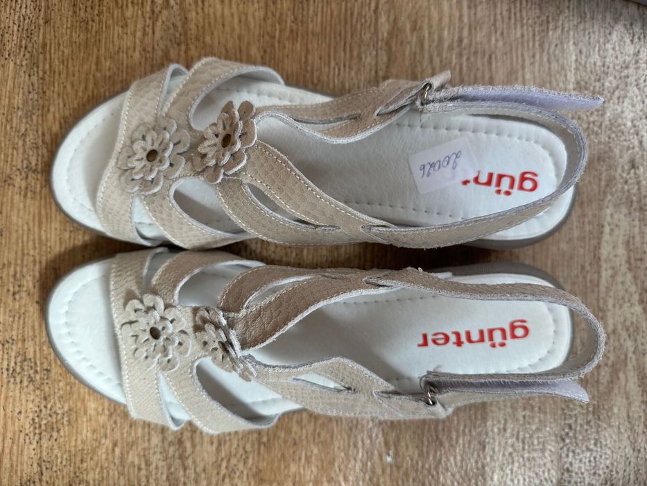 Босоножки (сандалии), 39 размер