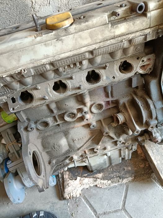 Мотор  Opel sintra 1997г.