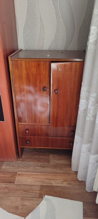 Даром, район Школьник