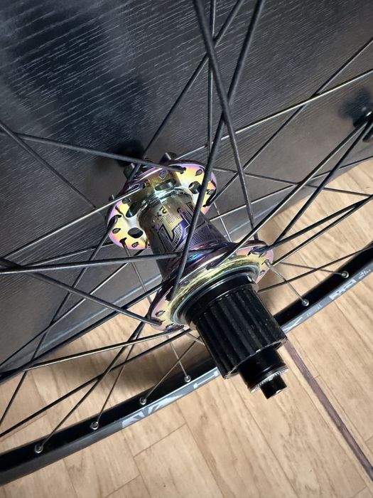 Заднее колесо 27,5" tubeless