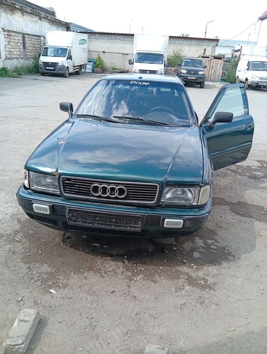 Продам Ауди 80 б4