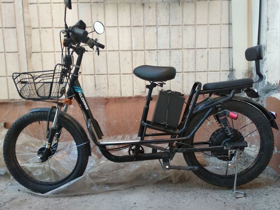 Velik skuter Velomax 2ta akkumlator