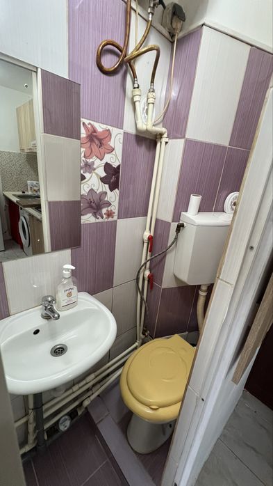 Inchiriez cameră cămin