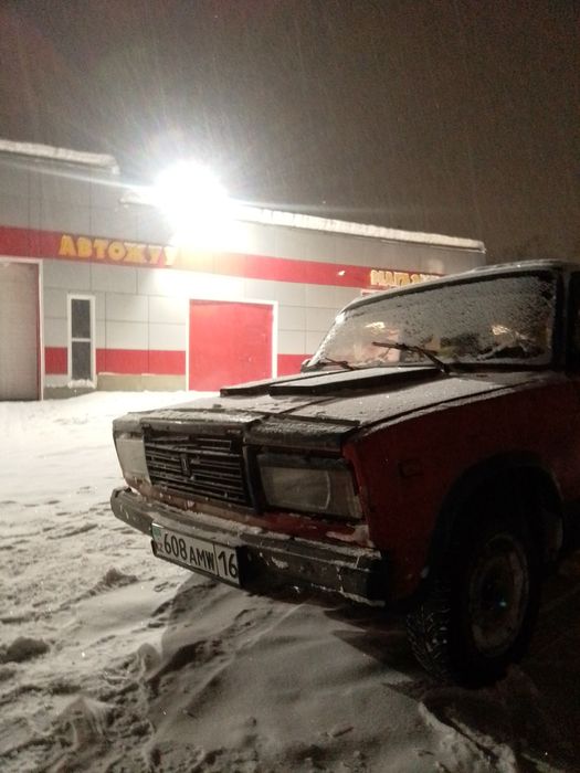 Ваз2107 продам 550000