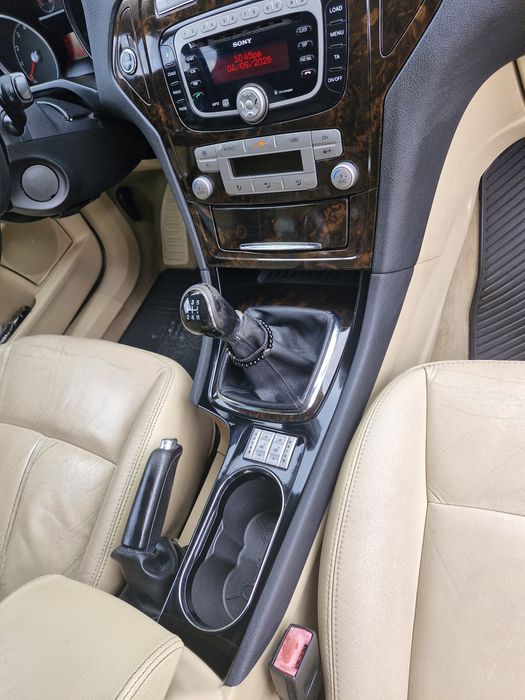 Ford mondeo 2008ghia
