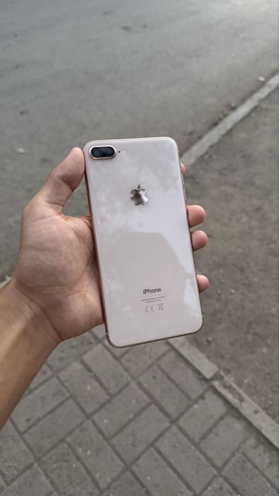 Продается iPhone 8plus