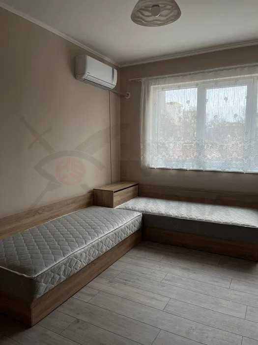 Двустаен апартамент в Автогара! 21703332
