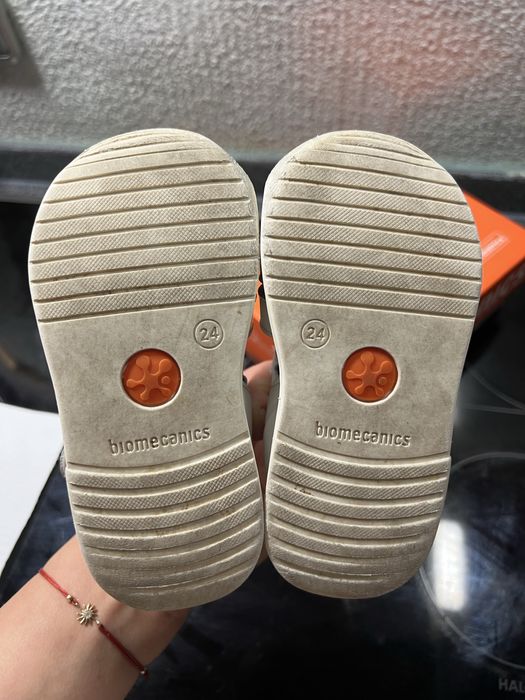 Biomecanics сандали