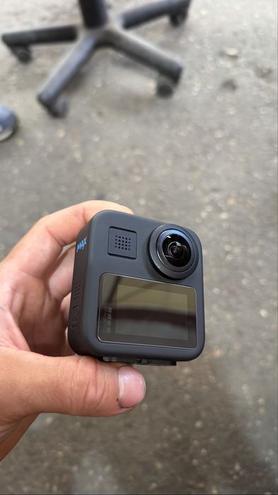 Go pro max 360.