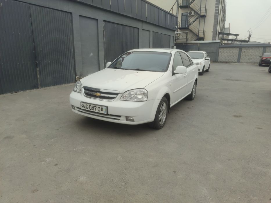 Lacetti Avtomat 2009yil 1.8 mator Kraska bor Pollik-chehol
4ta yumshoq