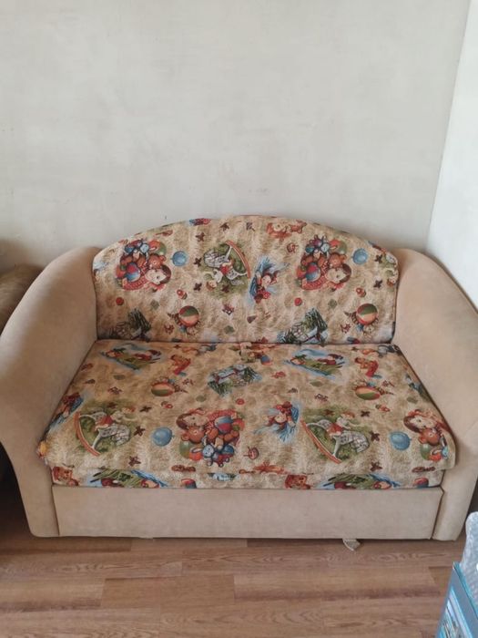 Продам диван детский