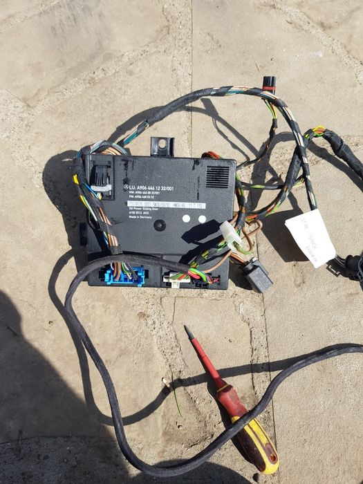 Usa culisanta electrica Sprinter Crafter Accesorii pentru uși electric