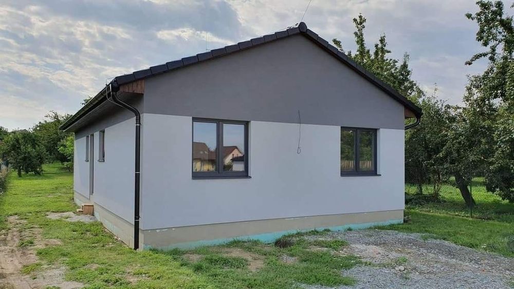 Case modulare, garaje auto pe structura metalica