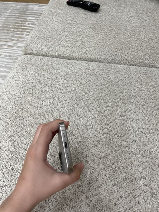 iphone 15 pro 256 гб 100 %