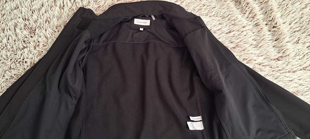Calvin Klein Softshell Jacket M