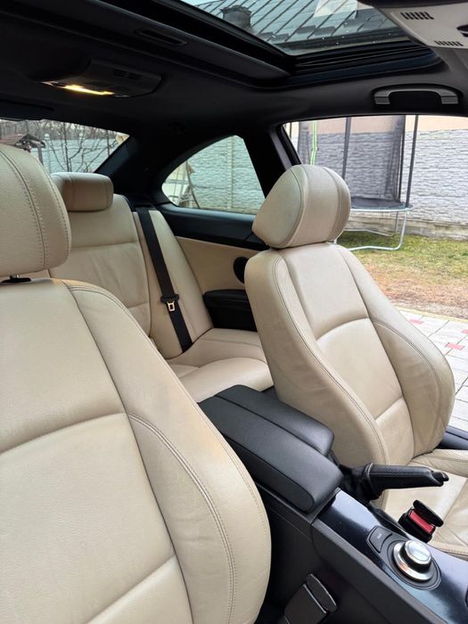 Vând BMW E92 Pachet M