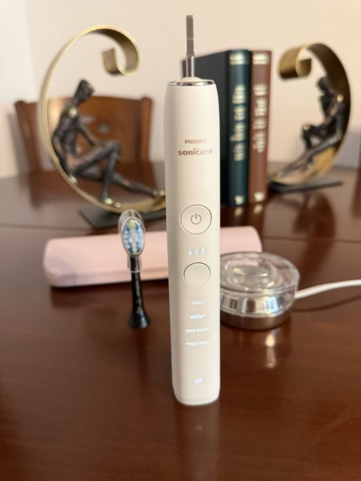 Philips Sonicare DiamondClean 9000, Alb