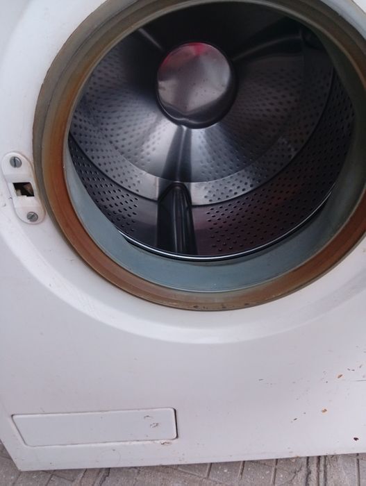 Продавам пералня Тамат 500