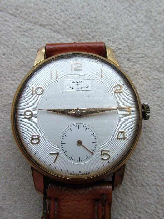 Стар колекционерски швейцарски часовник