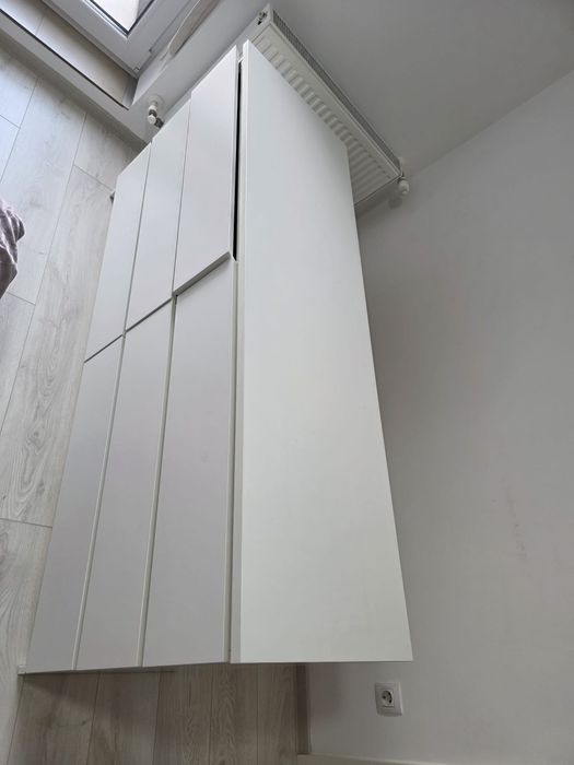 Noptieră alba de vazare