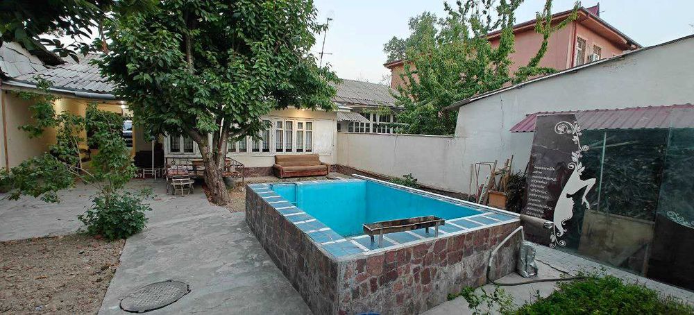 Сдается 4 комнатный дом Центр Луначарского Карасу