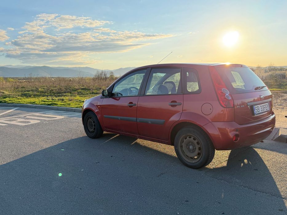 Ford Fiesta 2005 benzina