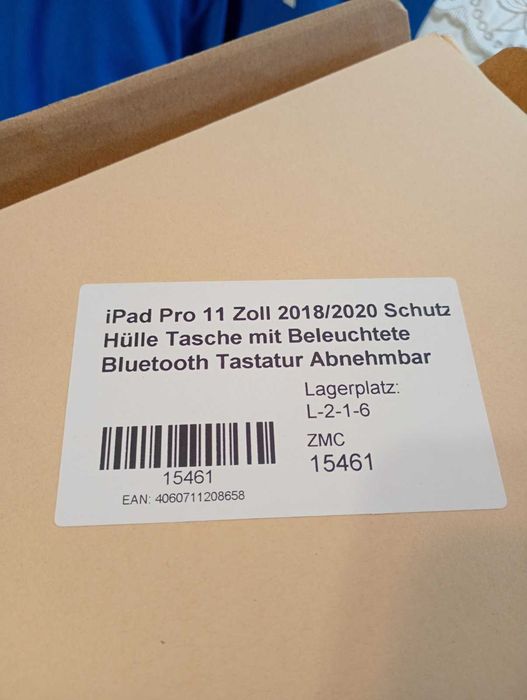 Калъф за iPad 11 pro + клавиатура - неизползвани
