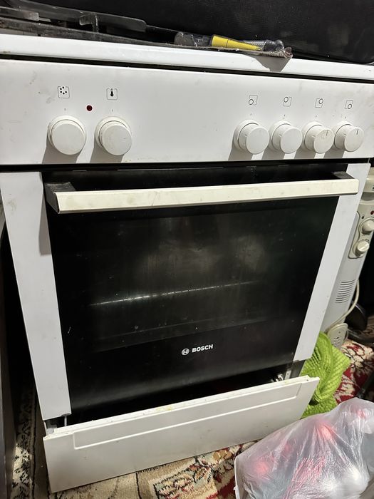 Продам газовую плиту