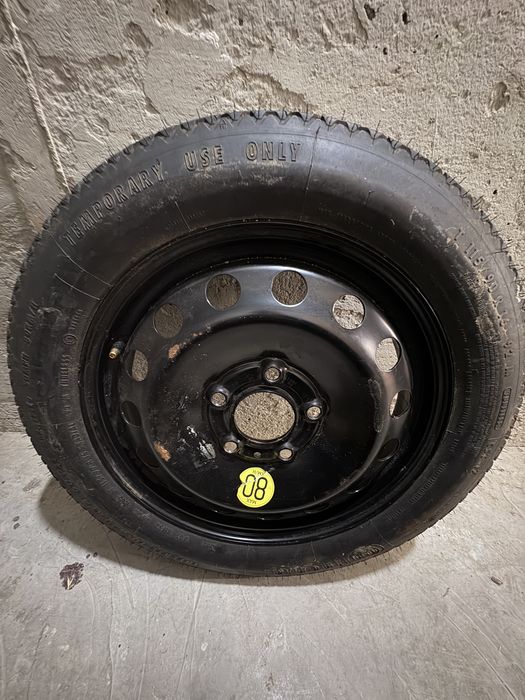 Резервна гума/патерица 16цола за BMW