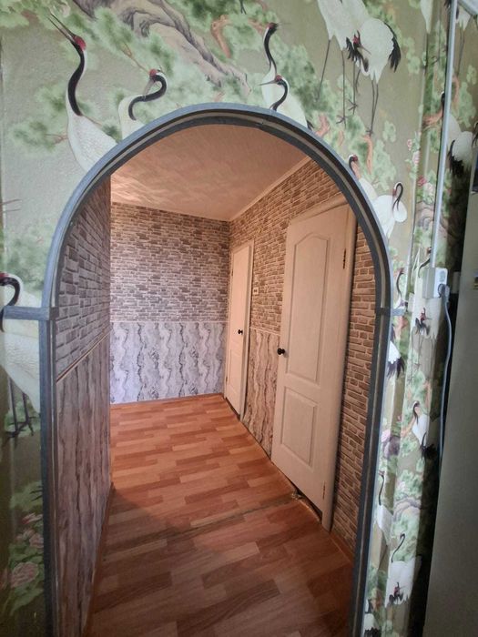 Продам 4х комн кв на 9мкр