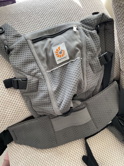 Раница за бебеносене Ergo baby adapt нова
