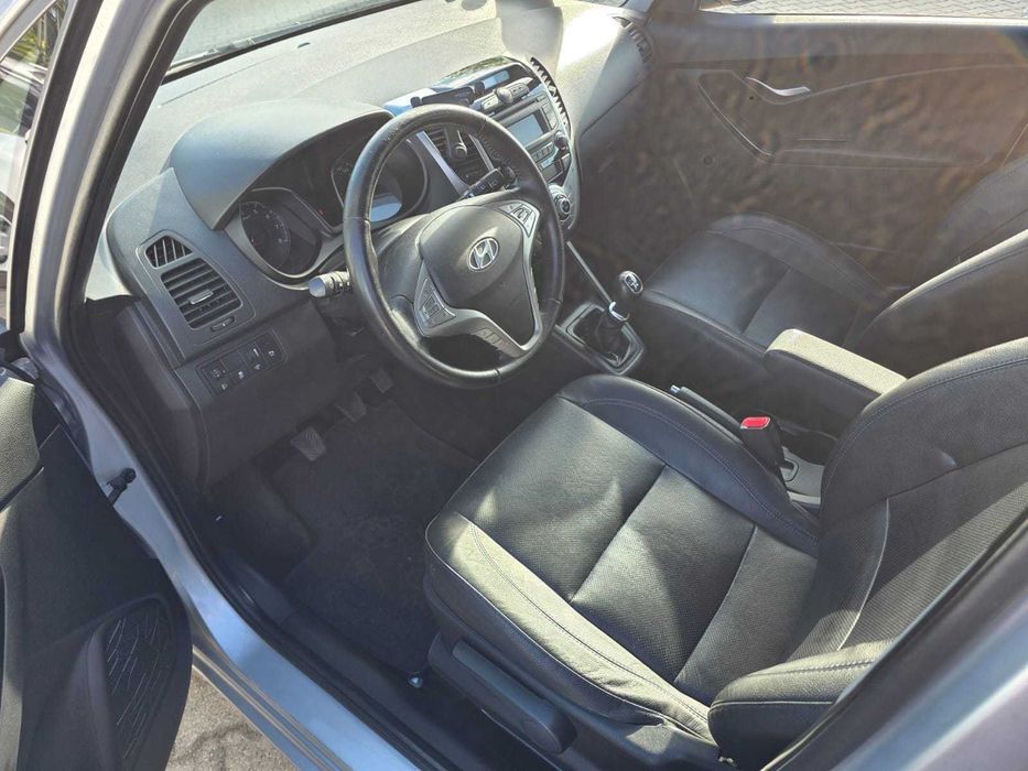 HYUNDAI ix20 2013 — imagine 4