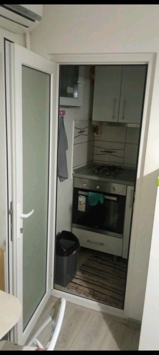Inchiriez garsoniera zona Tomis Nord
