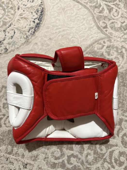 Перчатки Title размер L срочно