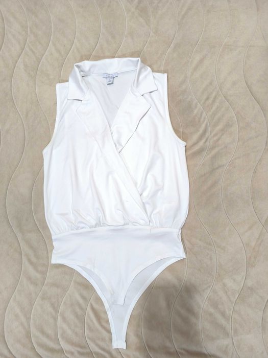 Риза-боди AMISU New Yorker