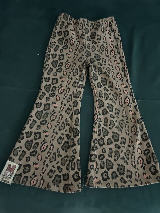 Pantaloni evazati fetita 98