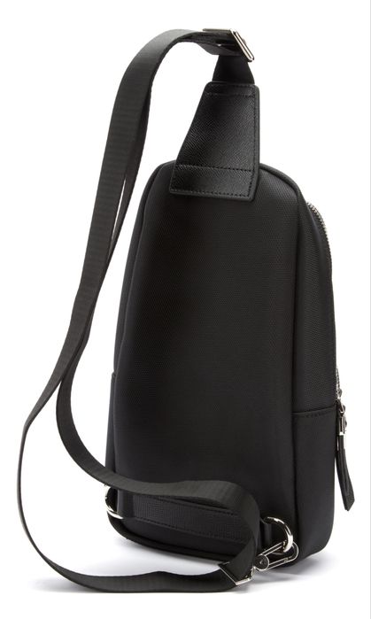 Продам мужскую сумочку(через плечо)