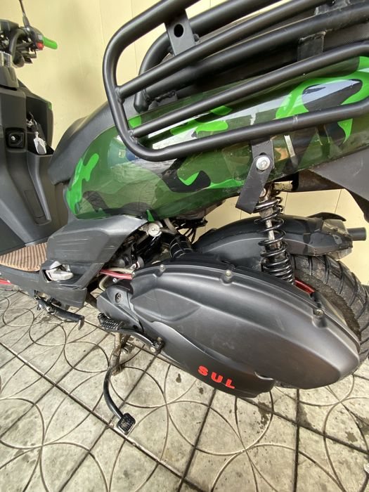 Продам скутер танк