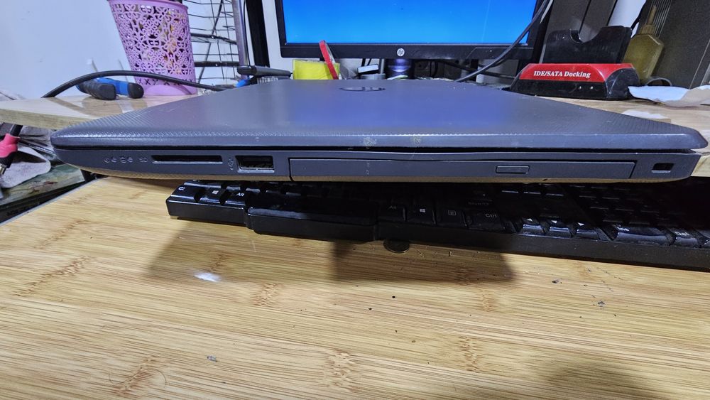 Ноутбук Hp i3 7gen